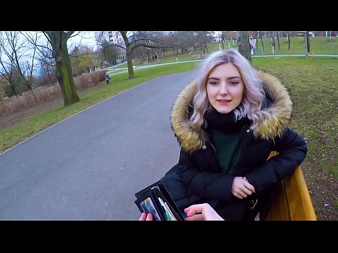 ❤️ Swallows cum panas muhrim pikeun duit - blowjob di taman ku Eva Elfie Poro kualitas dina pornosu.com-porn-zog.ru ❌